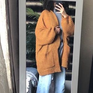 BDG Jesse Oversized Cardigan